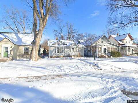 Queen, MINNEAPOLIS, MN 55412