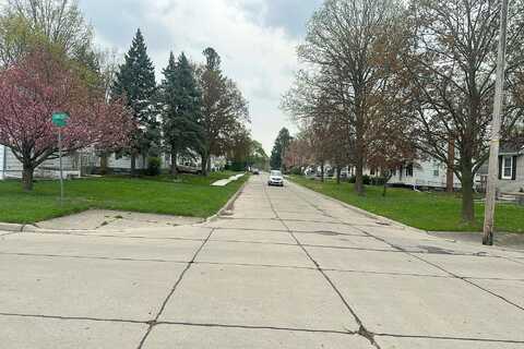 Belton, GARDEN CITY, MI 48135