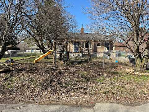 5Th, CHISHOLM, MN 55719