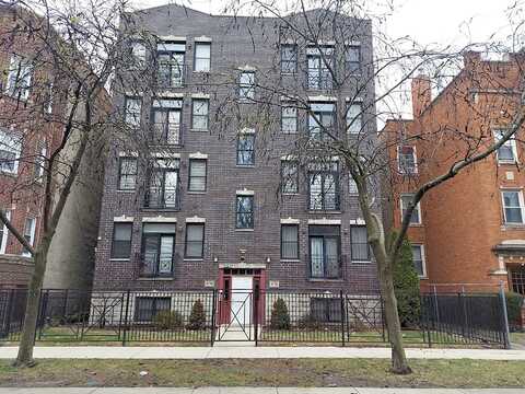 S Merrill Ave 4N, Chicago, IL 60649