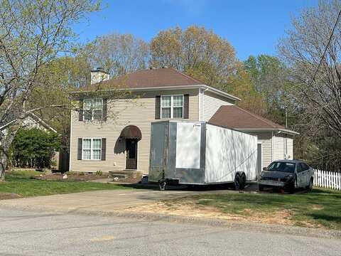Cloud, CLARKSVILLE, TN 37043