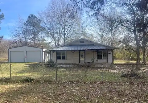 Lucas, DEVILLE, LA 71328