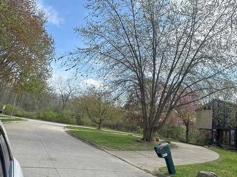 Berkshire, GROSSE ILE, MI 48138