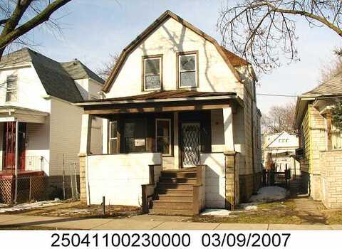 Lowe, CHICAGO, IL 60620