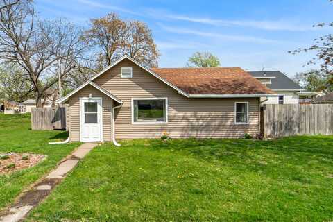 525 7th Street, Waukee, IA 50263