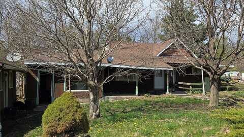 209 NW 3rd Street, Bridgewater, IA 50837