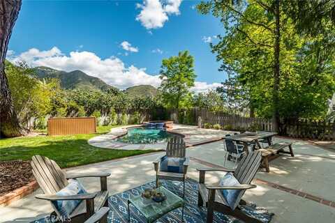 5874 Freeman Avenue, La Crescenta, CA 91214