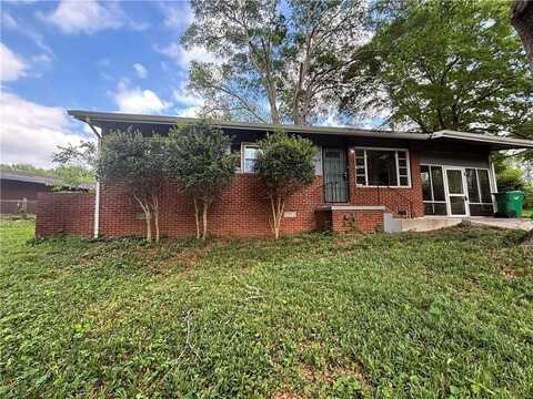 2069 Bixler Circle, Decatur, GA 30032
