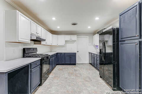 Morey Peak, SAN ANTONIO, TX 78213