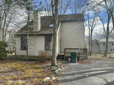 Country Place, TOBYHANNA, PA 18466