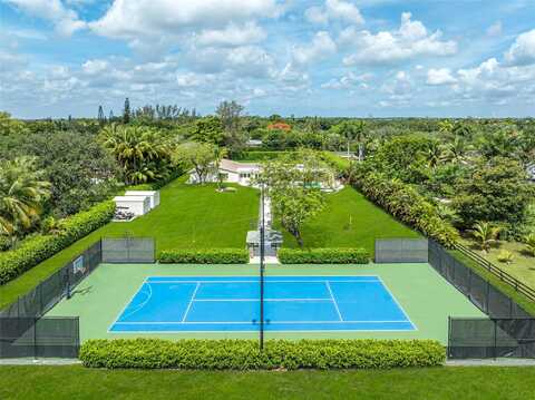 Thoroughbred, SOUTHWEST RANCHES, FL 33330