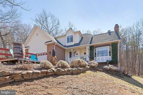 Red Oak, DELAPLANE, VA 20144