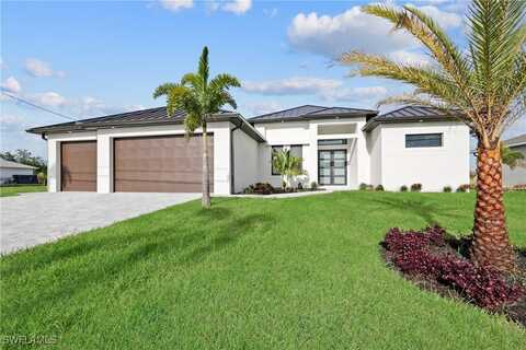 909 SW 11th Court, Cape Coral, FL 33991