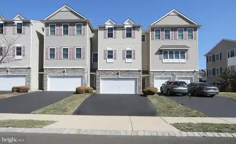 Saddlebrook, BENSALEM, PA 19020