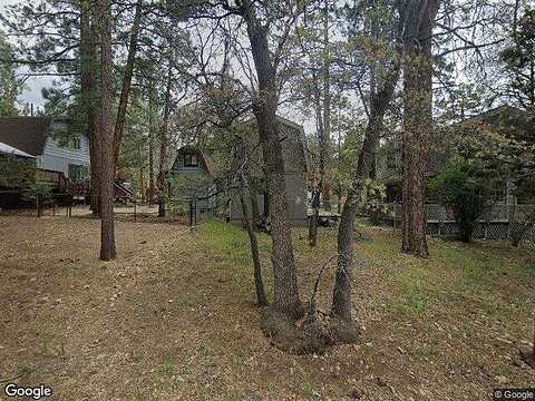 Vista, SUGARLOAF, CA 92386