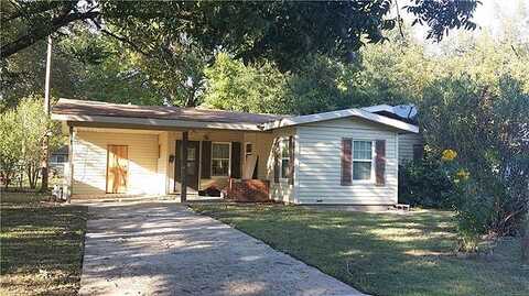 Lyle, WESTWORTH VILLAGE, TX 76114