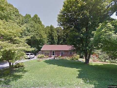 Simsbury, FOREST, VA 24551