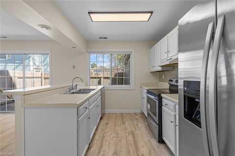 Oleander, VIRGINIA BEACH, VA 23464
