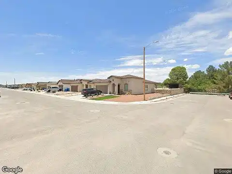 Flor Papagayo, SOCORRO, TX 79927