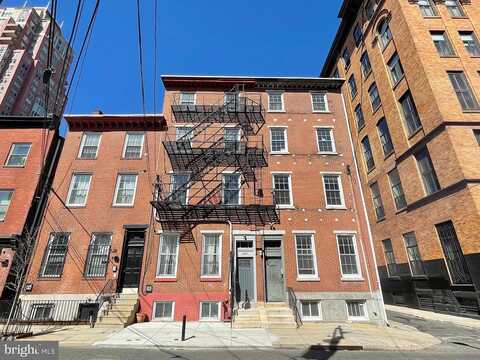 Lombard, PHILADELPHIA, PA 19147