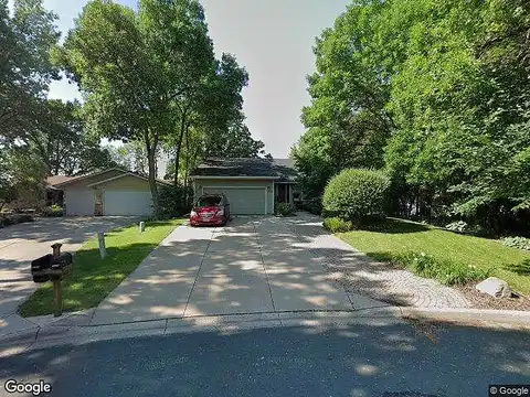 Fernbrook, MAPLE GROVE, MN 55311