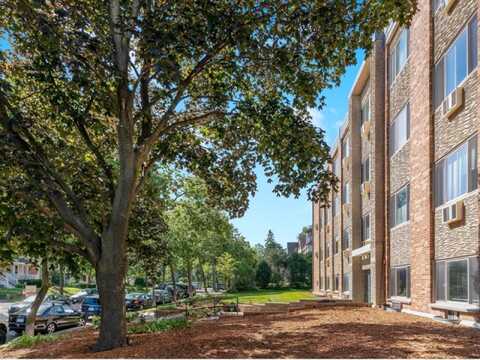 Upton, MINNEAPOLIS, MN 55410