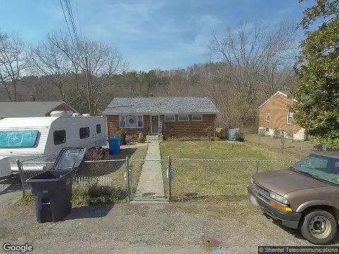 Snead, ROANOKE, VA 24014