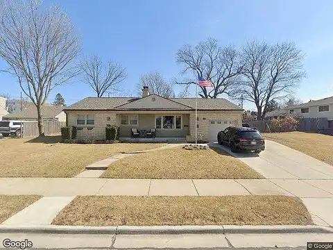 14Th, SOUTH MILWAUKEE, WI 53172