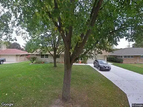 117Th, MILWAUKEE, WI 53226