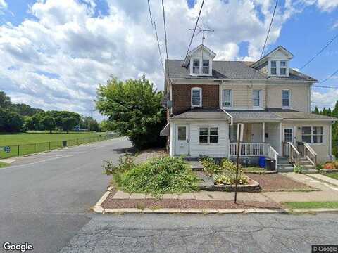 Packer, EASTON, PA 18042