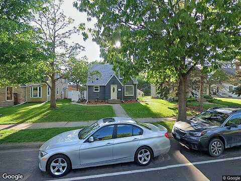 Mount Curve, SAINT PAUL, MN 55116