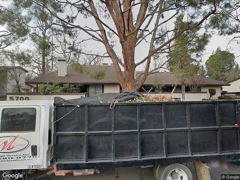 Kirkside, BAKERSFIELD, CA 93309