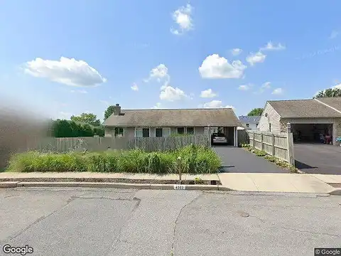 Merrybells, READING, PA 19605