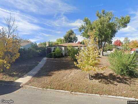 Roslyn, DENVER, CO 80220