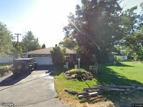Mckinnon, MIDLAND, OR 97634