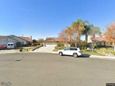 Dane, HEMET, CA 92543