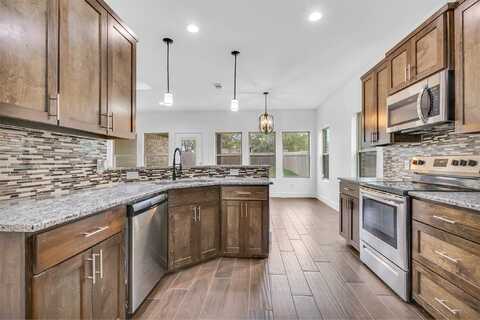 Ash, FERRIS, TX 75125