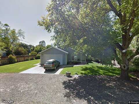 Royal, EAGLE POINT, OR 97524
