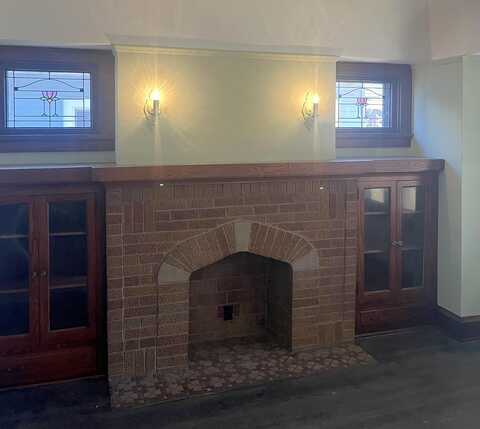 Medford, MILWAUKEE, WI 53216