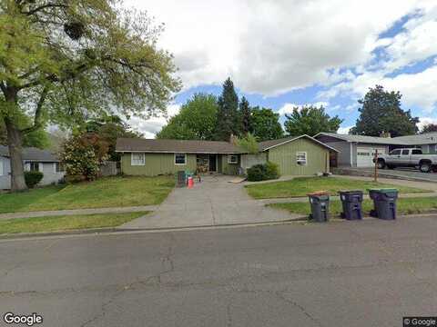 Yucca, MEDFORD, OR 97504