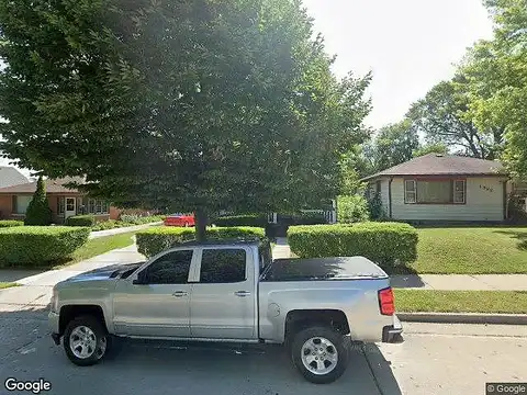98Th, MILWAUKEE, WI 53214