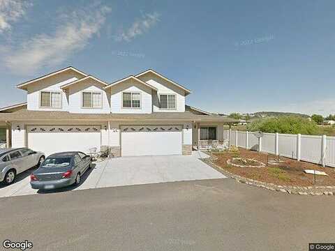 Dianne, EAGLE POINT, OR 97524