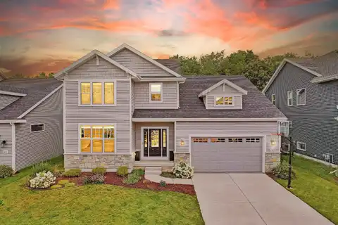 Sister Oak, VERONA, WI 53593