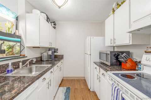 Vaughn, AURORA, CO 80014