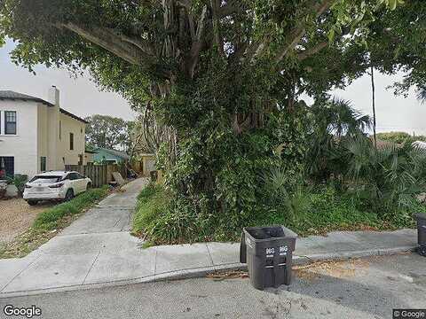 Almeria, WEST PALM BEACH, FL 33405