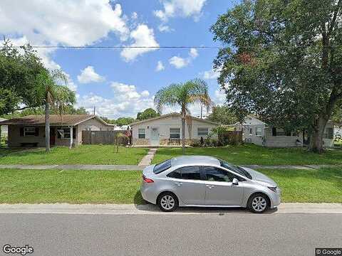 89Th, SAINT PETERSBURG, FL 33702
