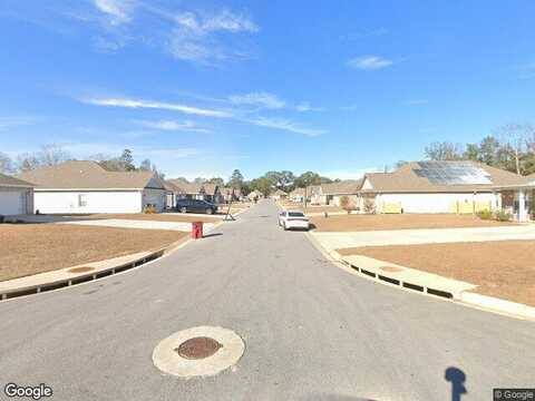 Caden, MILTON, FL 32571