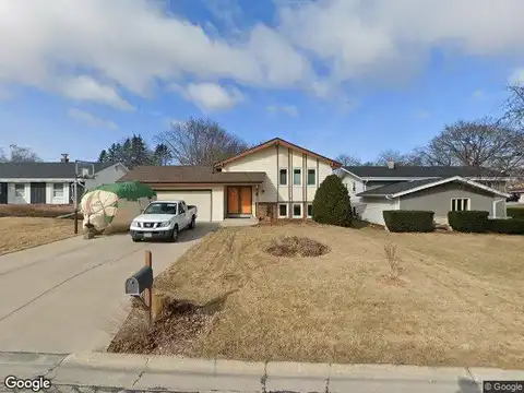 17Th, SOUTH MILWAUKEE, WI 53172