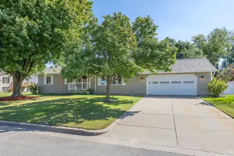 Cedar, HOLMEN, WI 54636