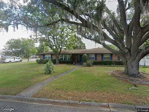 Carlotta, JACKSONVILLE, FL 32211